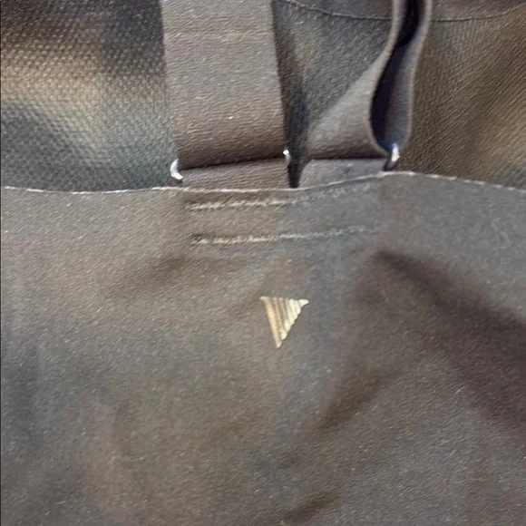 Victoria’s Secret OnPoint Sports bra, Black Women's Intimate Bra, Size S-DD/P-DD - Picture 4 of 16